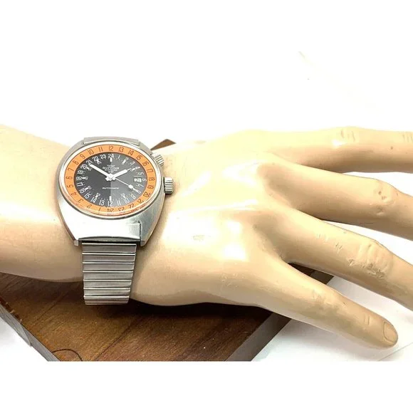Glycine Airman SST Men's Watch Vintage Swiss Automatic Black Orange Dial - Picture 4 of 13